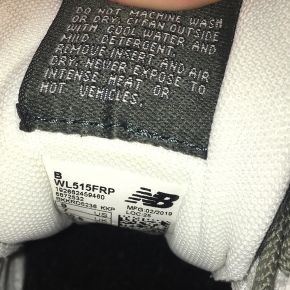 574 Core New Balance Women’s 9 (fits 8, 8.5) - Picture 6 of 8